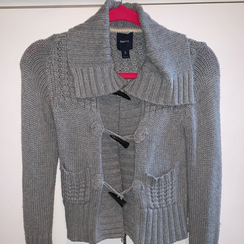 GAP SWEATER